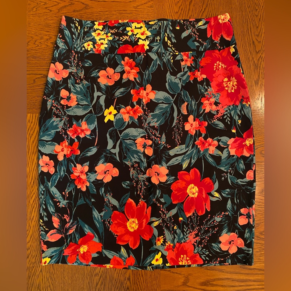Maurices Floral Skirt - Black and Red